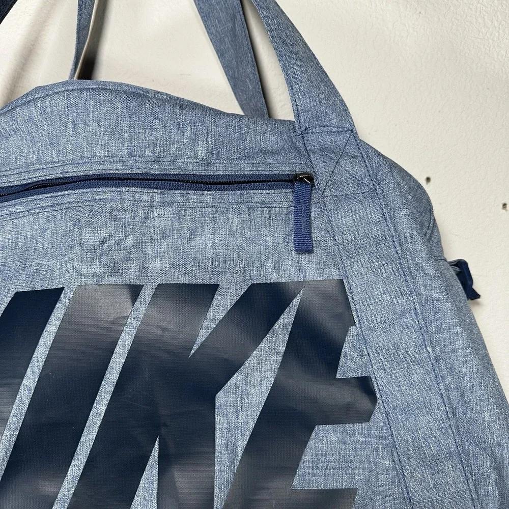 Nike Gym Club Duffel Bag Blue‎  Spell Out Training